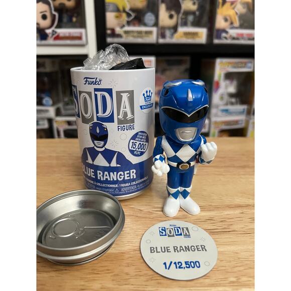 EXCLUSIVE LE Blue Ranger Funko Soda Power Rangers Shop Collectible Limited TV - Picture 1 of 2